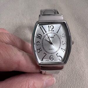 Vivani Silver Tone Quartz Cuff Watch Japan Movement Stainless Steel Back
